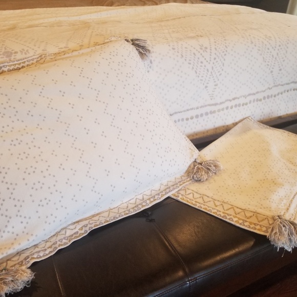 Anthropologie duvet and sham set - Picture 4 of 4